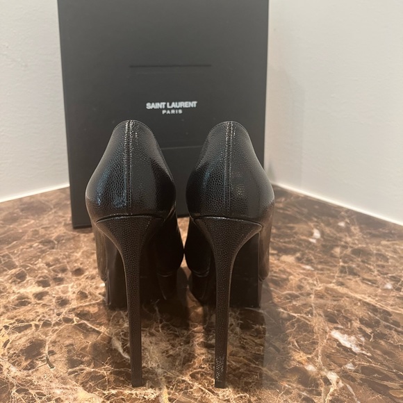 Saint Laurent - Picture 3 of 5